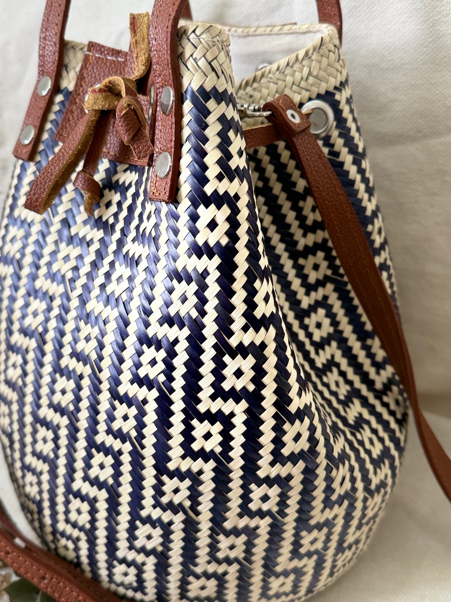 Palm Bucket Bag