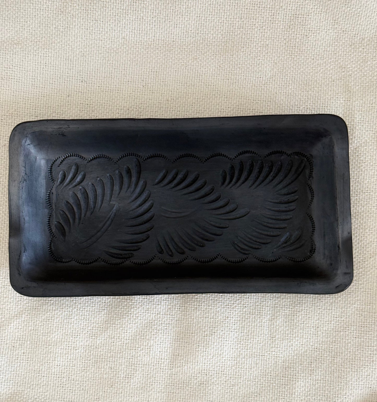 Black Clay Multi-Use Dish