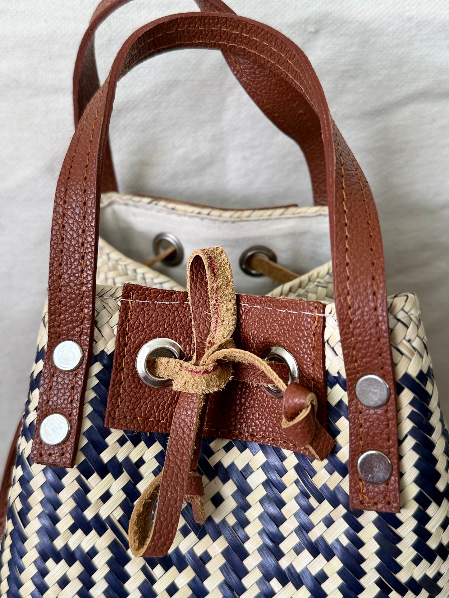 Palm Bucket Bag