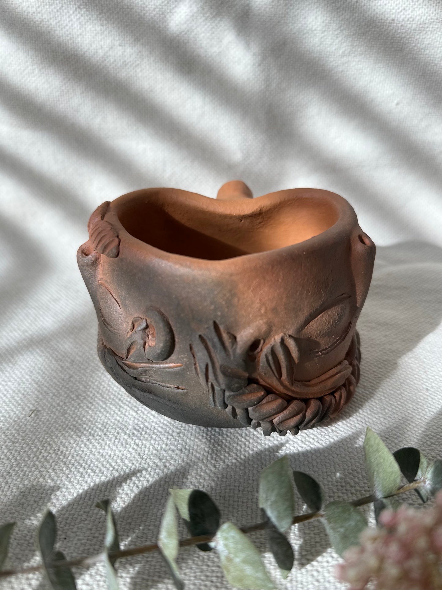 Heart-Shaped Mug Featuring José & Teresita