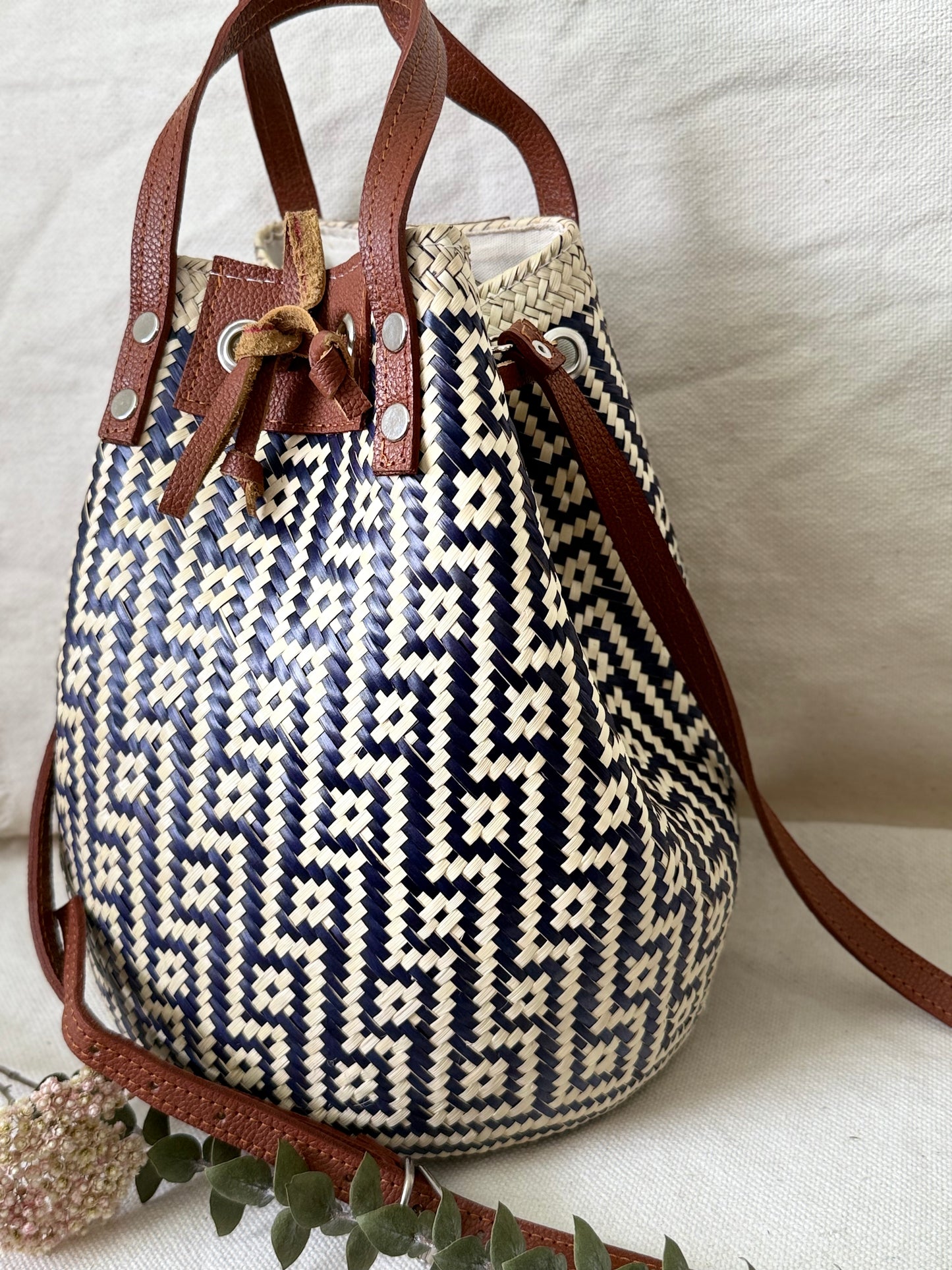 Palm Bucket Bag