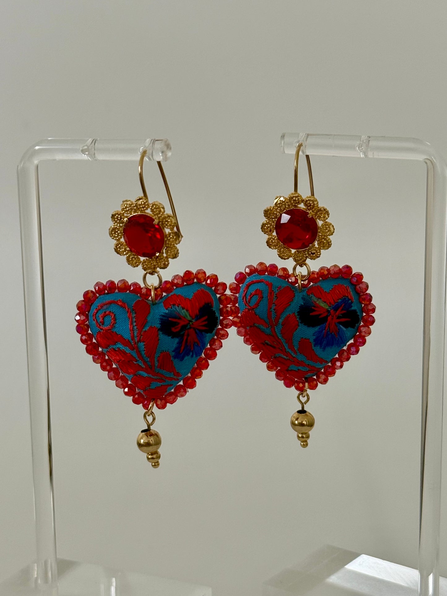 Red/Blue Embroidered Filigrana Earrings