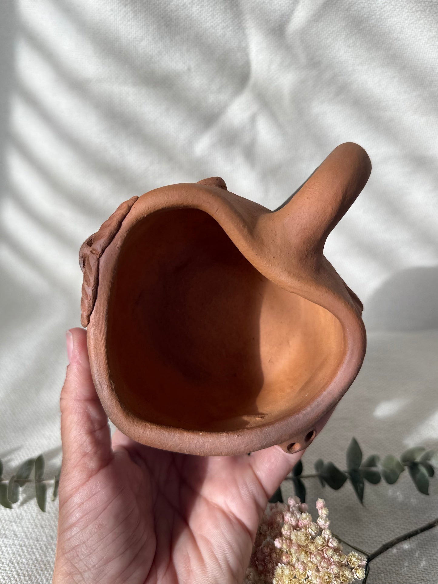 Heart-Shaped Mug Featuring José & Teresita