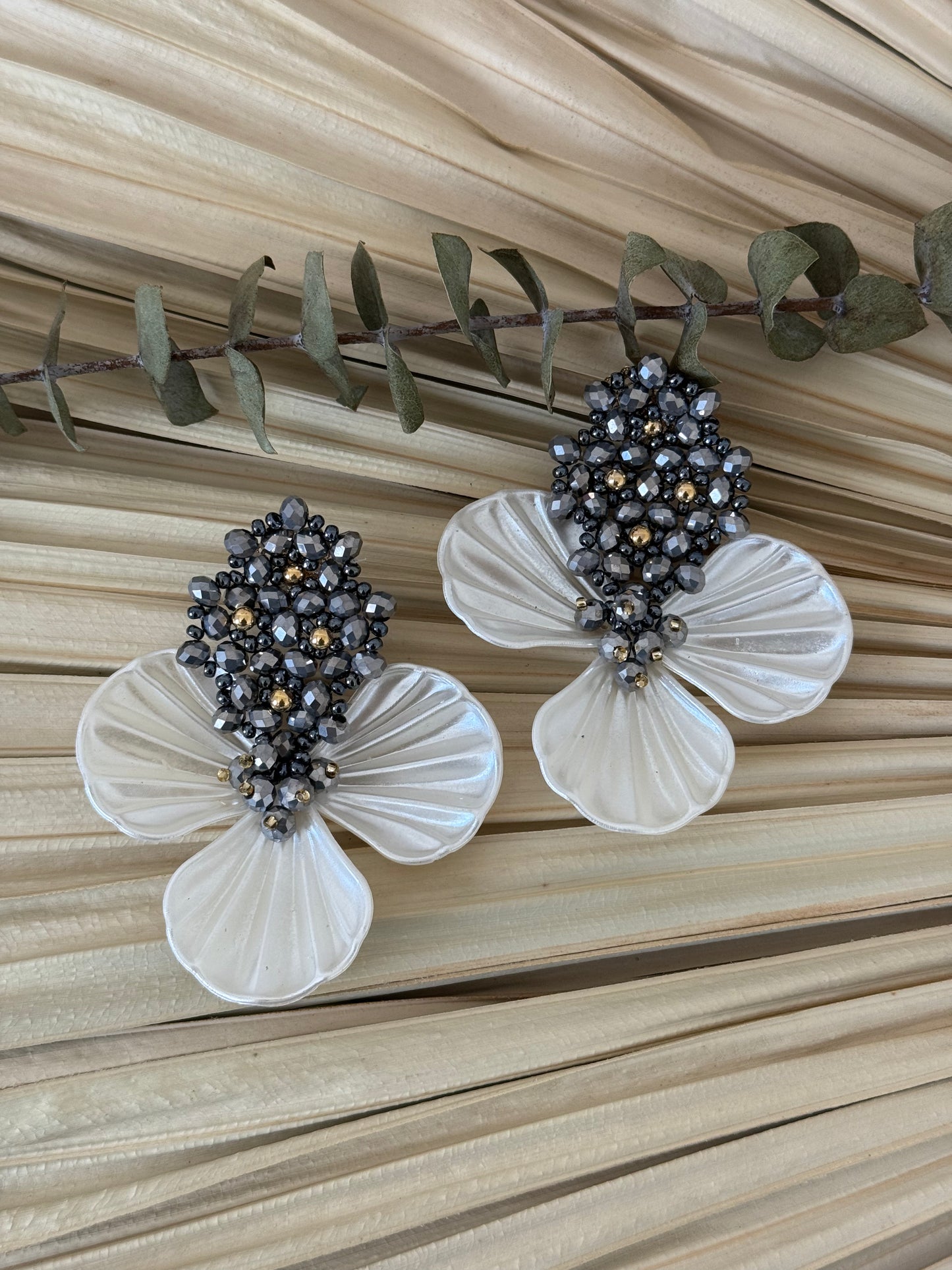 Twilight Petal Drops