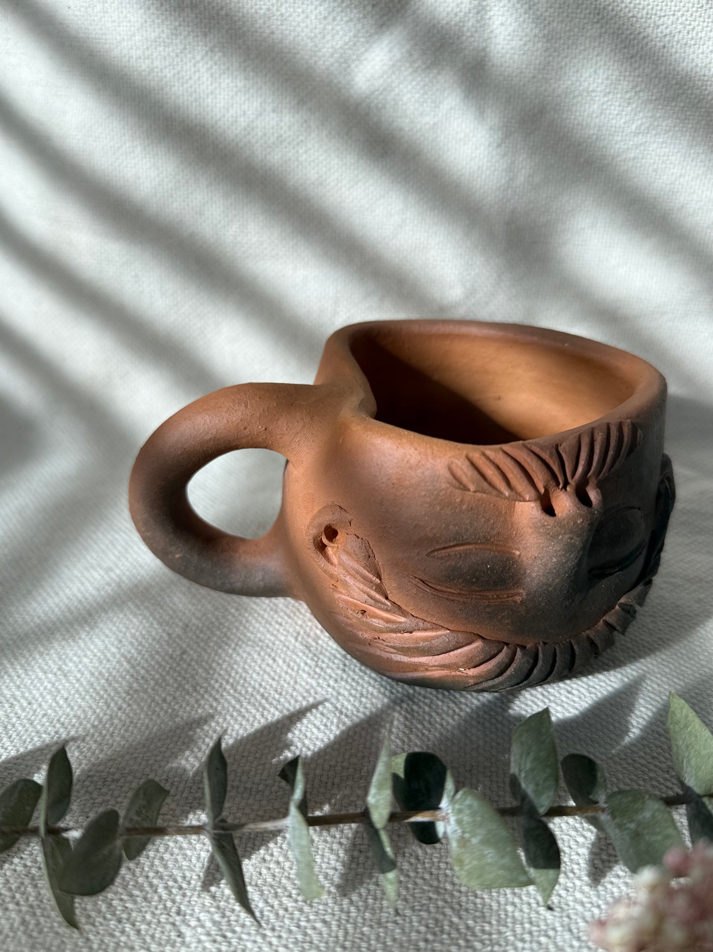 Heart-Shaped Mug Featuring José & Teresita