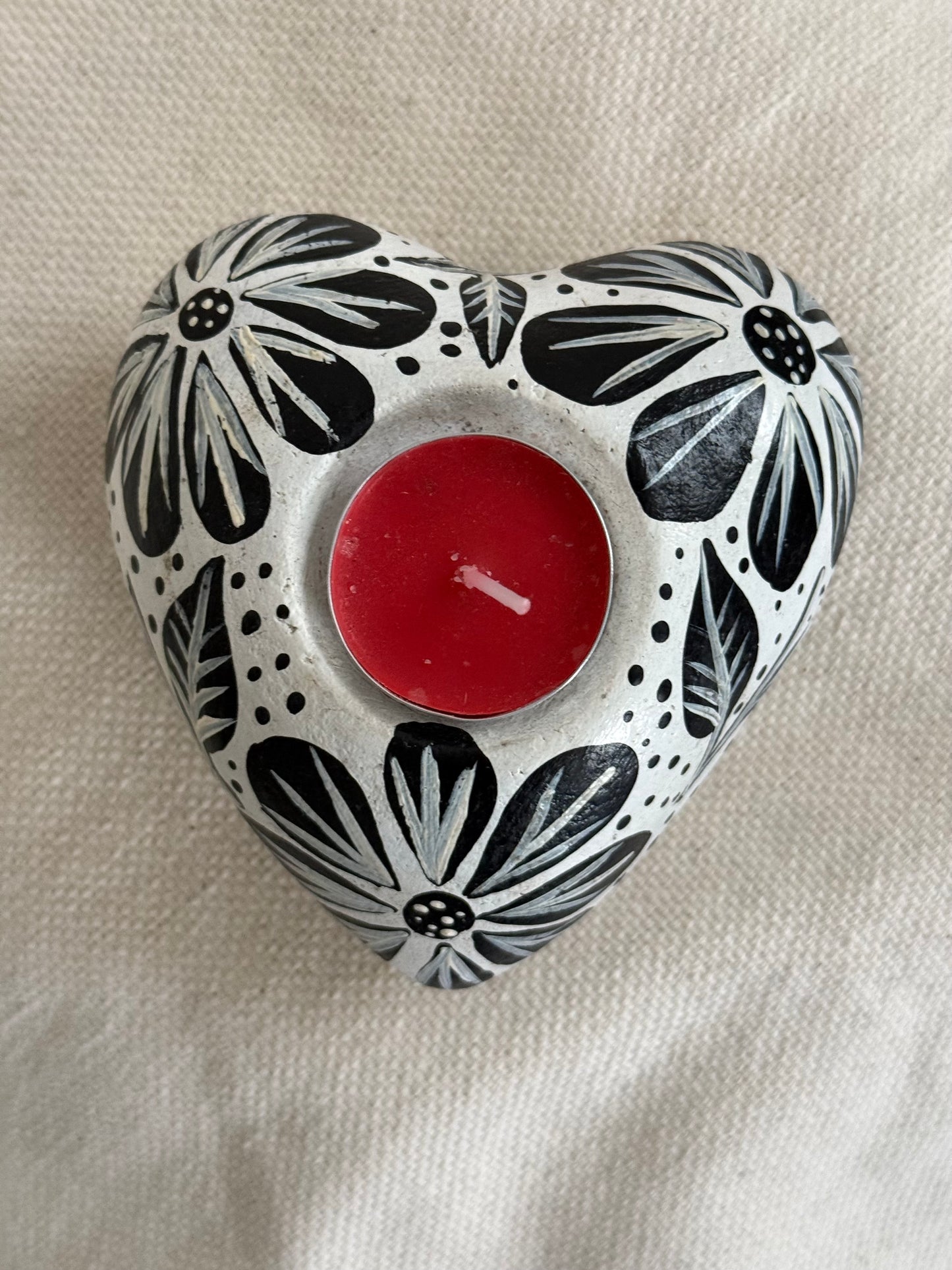 Heart-Shaped Hand-Painted Clay Candle Holder - White