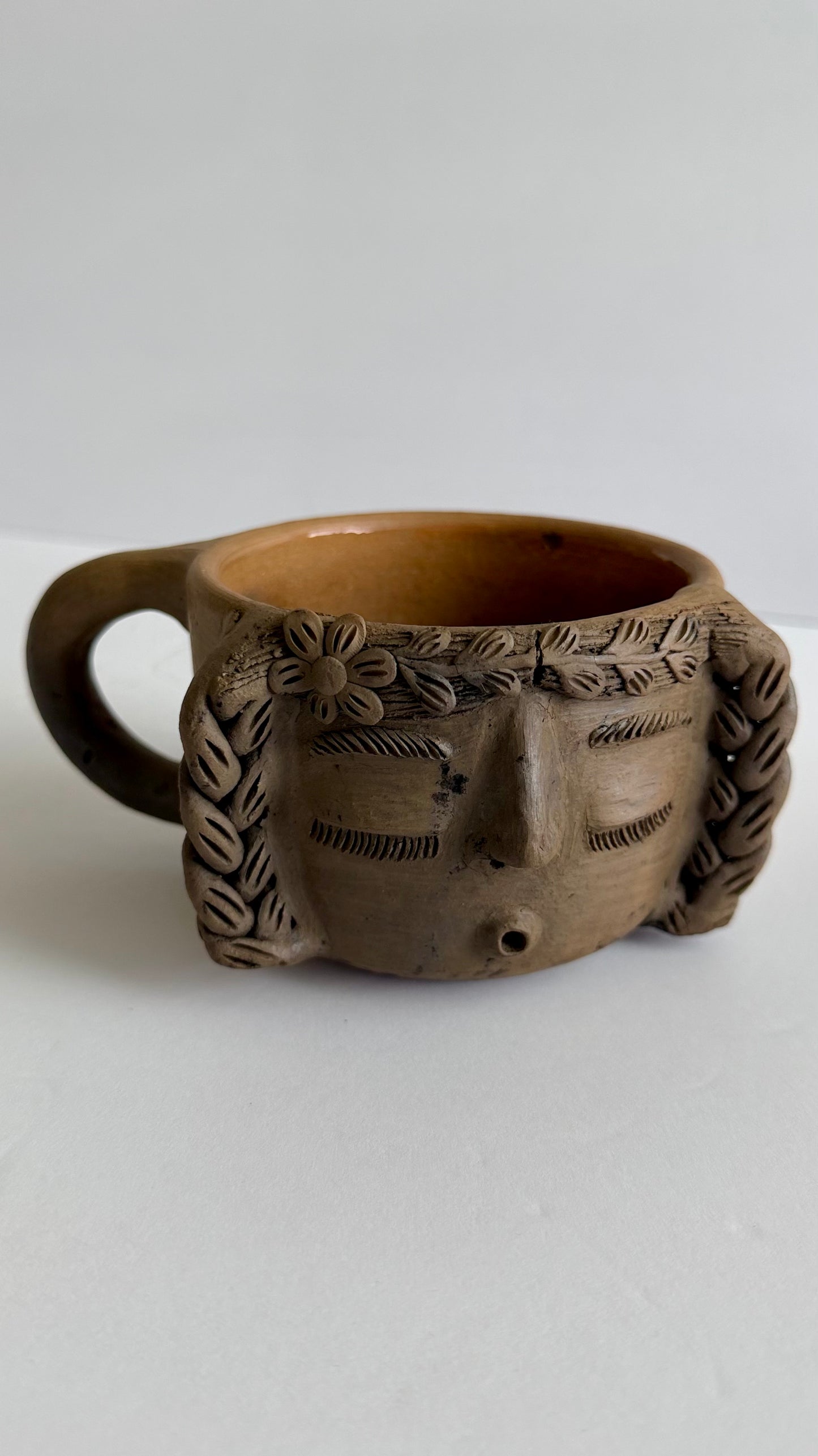 Carita Smoked Clay Mug - Braids 2
