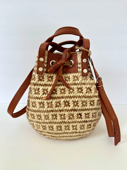 Palm Bucket Bag - Brown Pattern