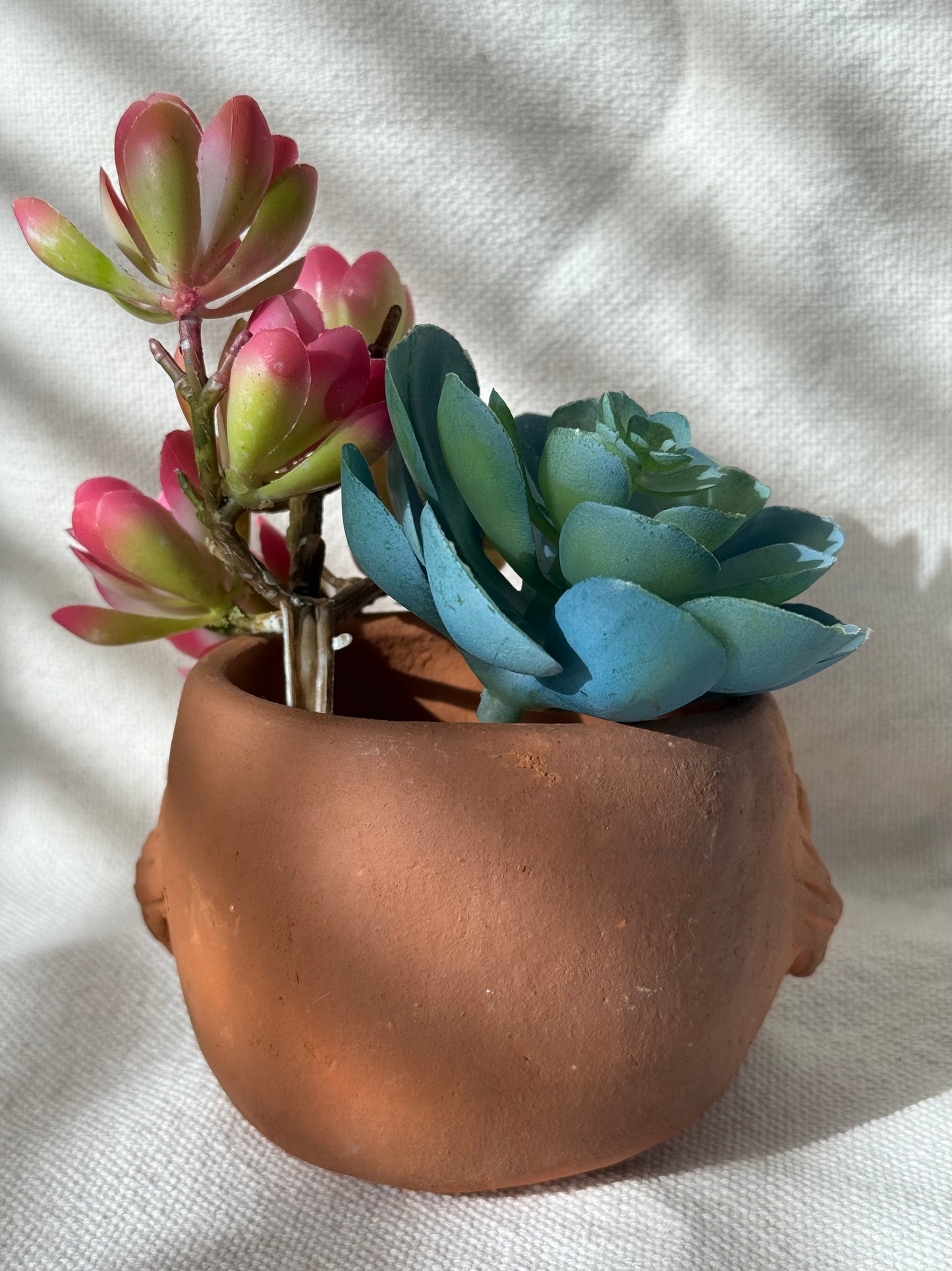 Teresita Flower Pot
