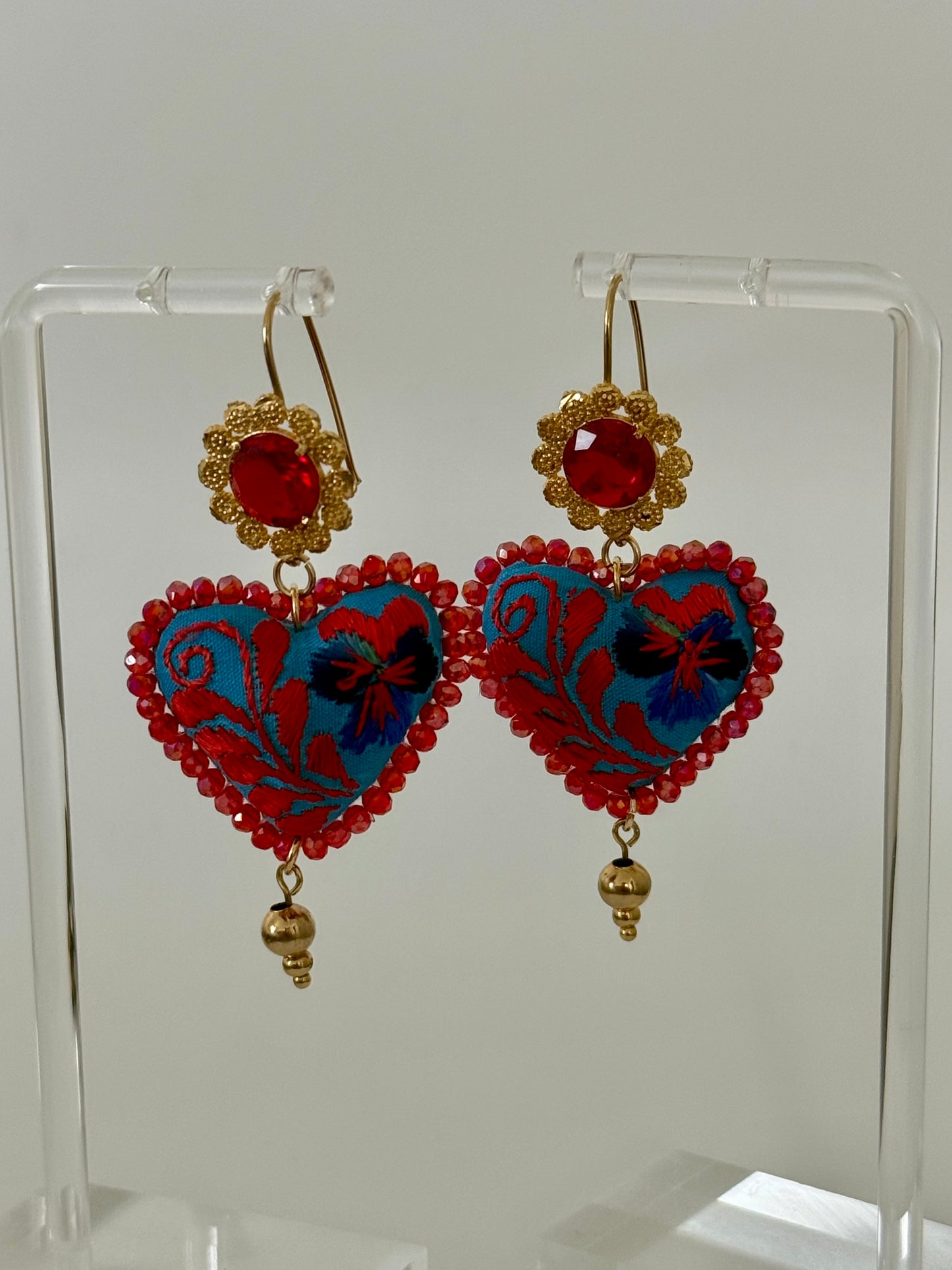 Red/Blue Embroidered Filigrana Earrings
