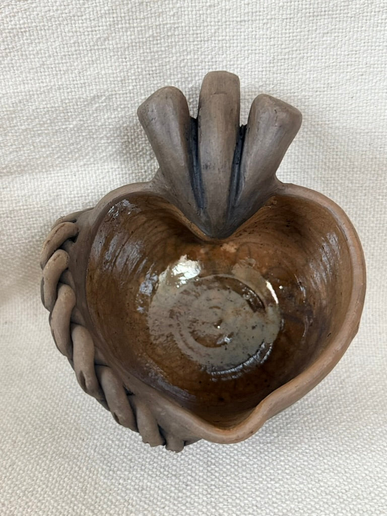 Braided/Whitling/Heart Shaped Mug