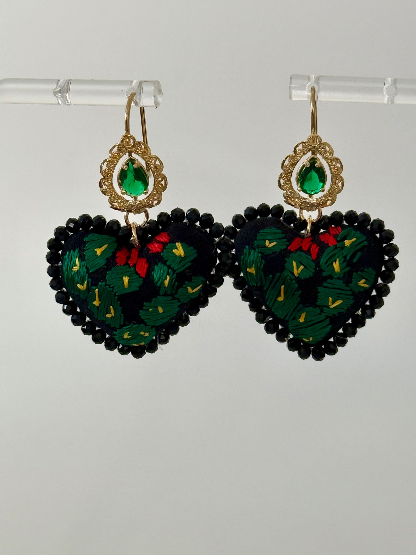 Nopal Embroidered Filigrana Earrings