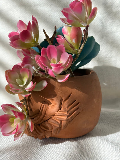 Teresita Flower Pot