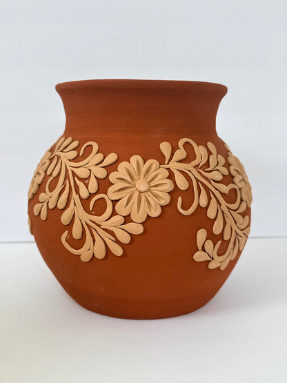 Semi-Embroidered Clay Vase
