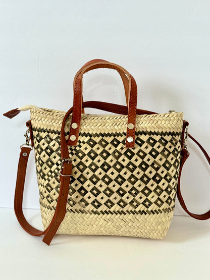 Palm Handbag 2