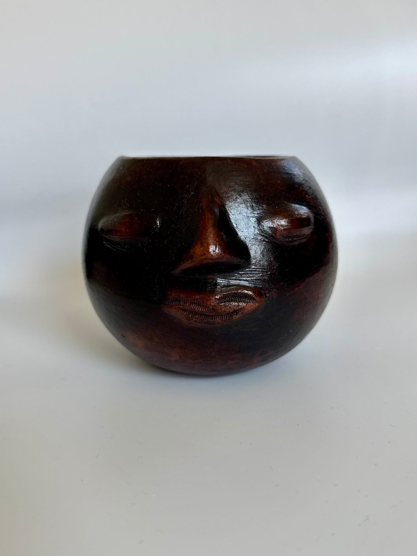 Clay Bowl Face Planter (Dark Brown)