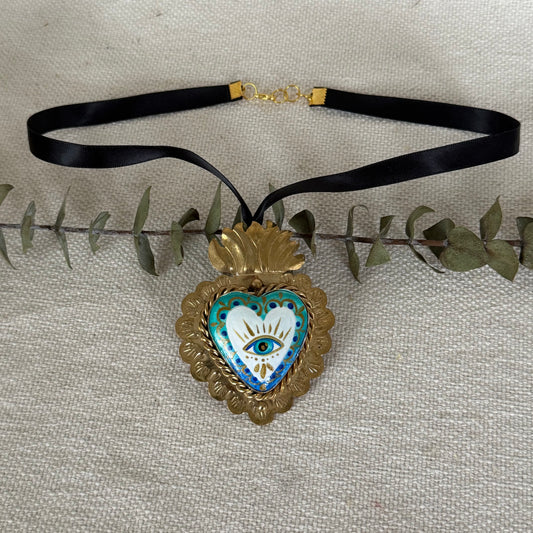 Evil Eye Heart Shaped Pendant - White/Blue