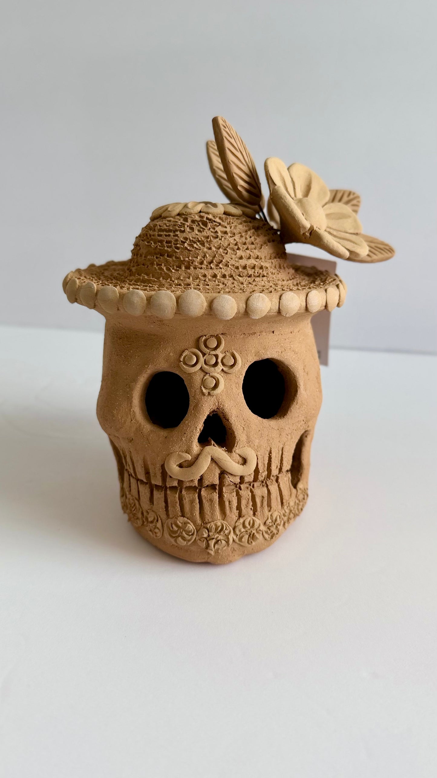 Embroidered/3D Flowers w/Hat Dia De Muertos Skull - Natural