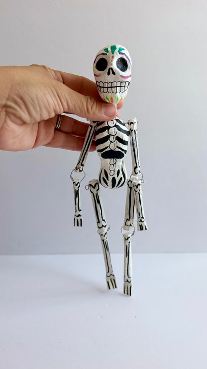 Paper Mâché Día de Muertos Skeletons