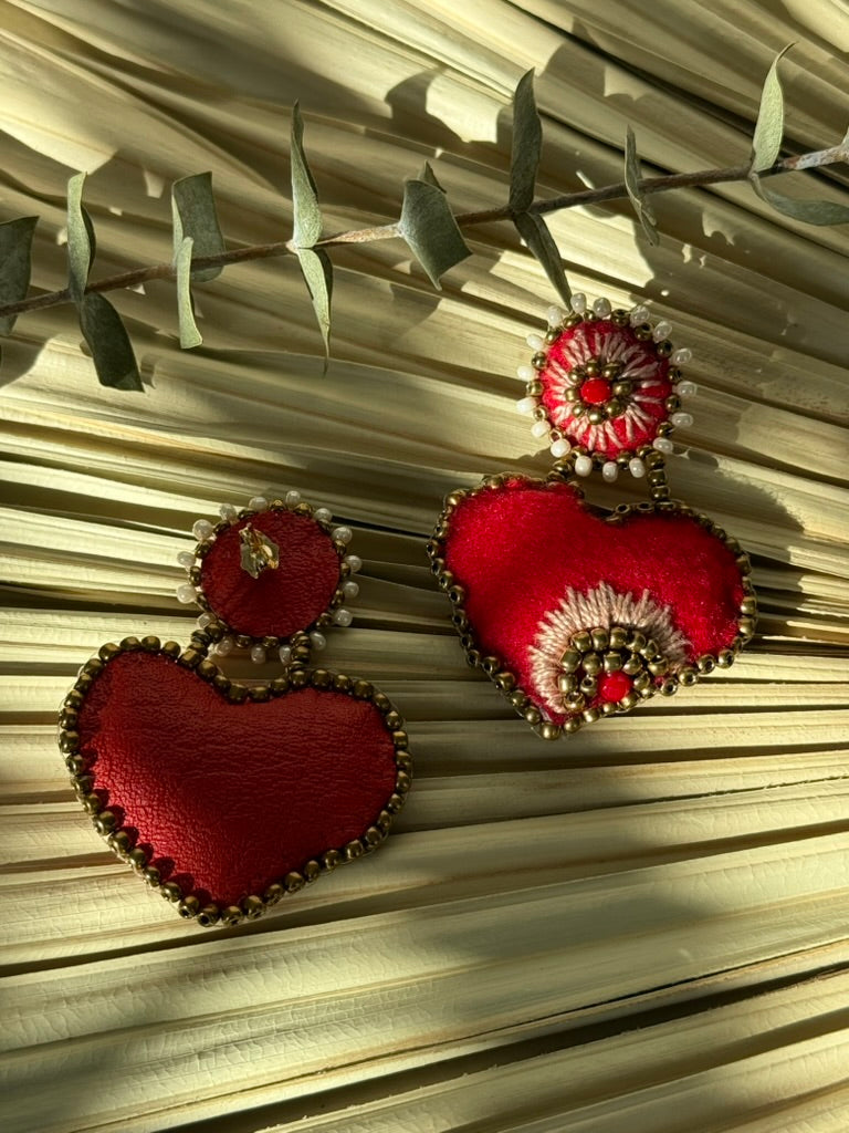 Heart Shaped Earrings - Red/Beige