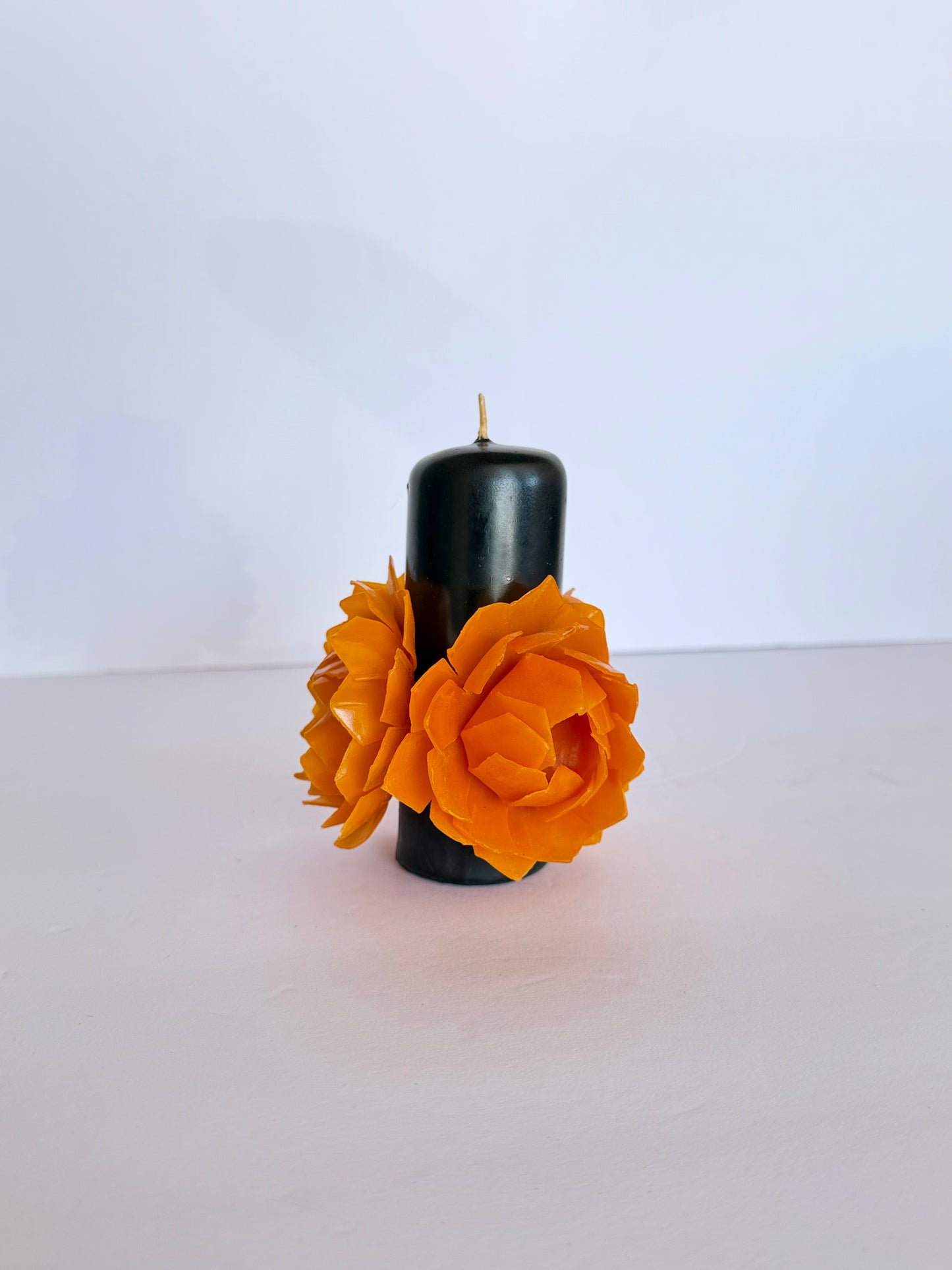 Handmade Beeswax Candle - Cempasuchil Orange/Black