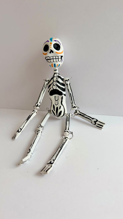 Paper Mâché Día de Muertos Skeletons