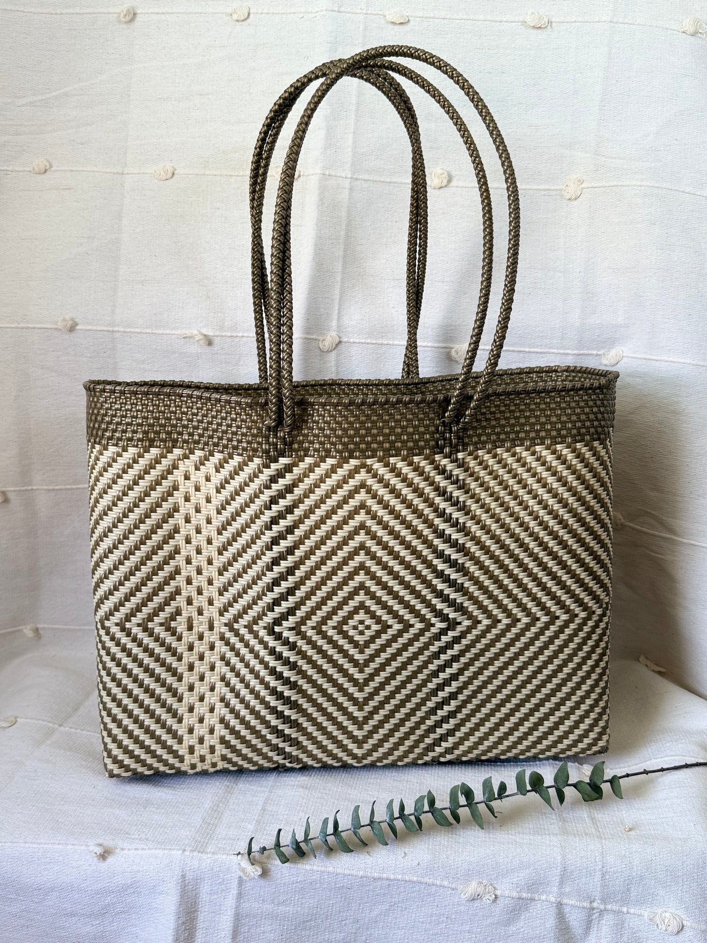 Handwoven Recycled Plastic Tote - Gold/White Diamond Pattern