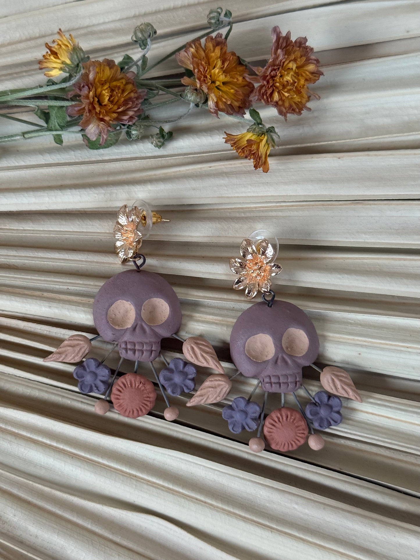 Clay Skull Shaped/Flowers Earrings - Mauve